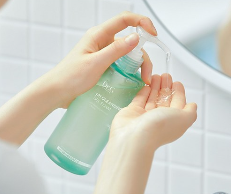 2 x Dr.G ph Cleansing Gel Foam 300ml from Korea by Dr.G