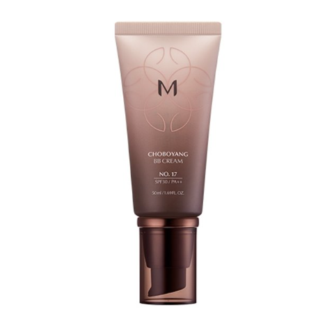 A tube of MISSHA M Choboyang BB Cream with SPF30 PA++, displaying the product's color and shade range.