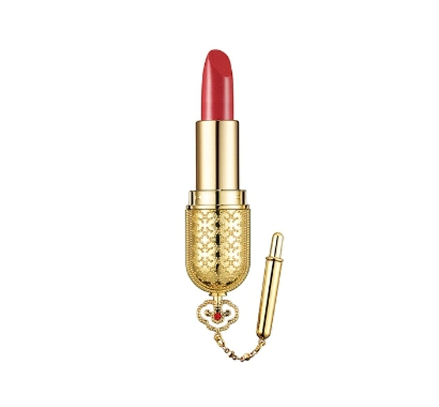 The History of Whoo Gongjinhyang:Mi Luxury Lipstick in ornate case for rich color and nourishing lip care