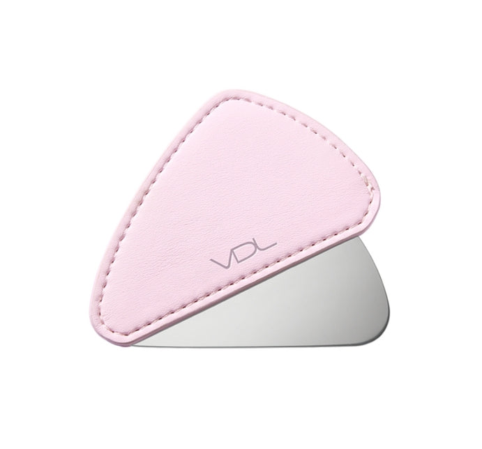 Overview# A triangular spatula with three sides of different lengths that can be used for a variety of areas from narrow to w