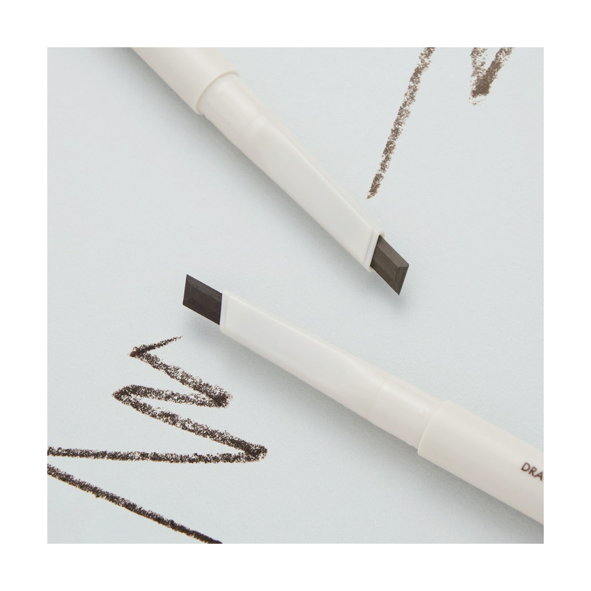LUNA Drawing Formula Hard Brow 0.3g pencil