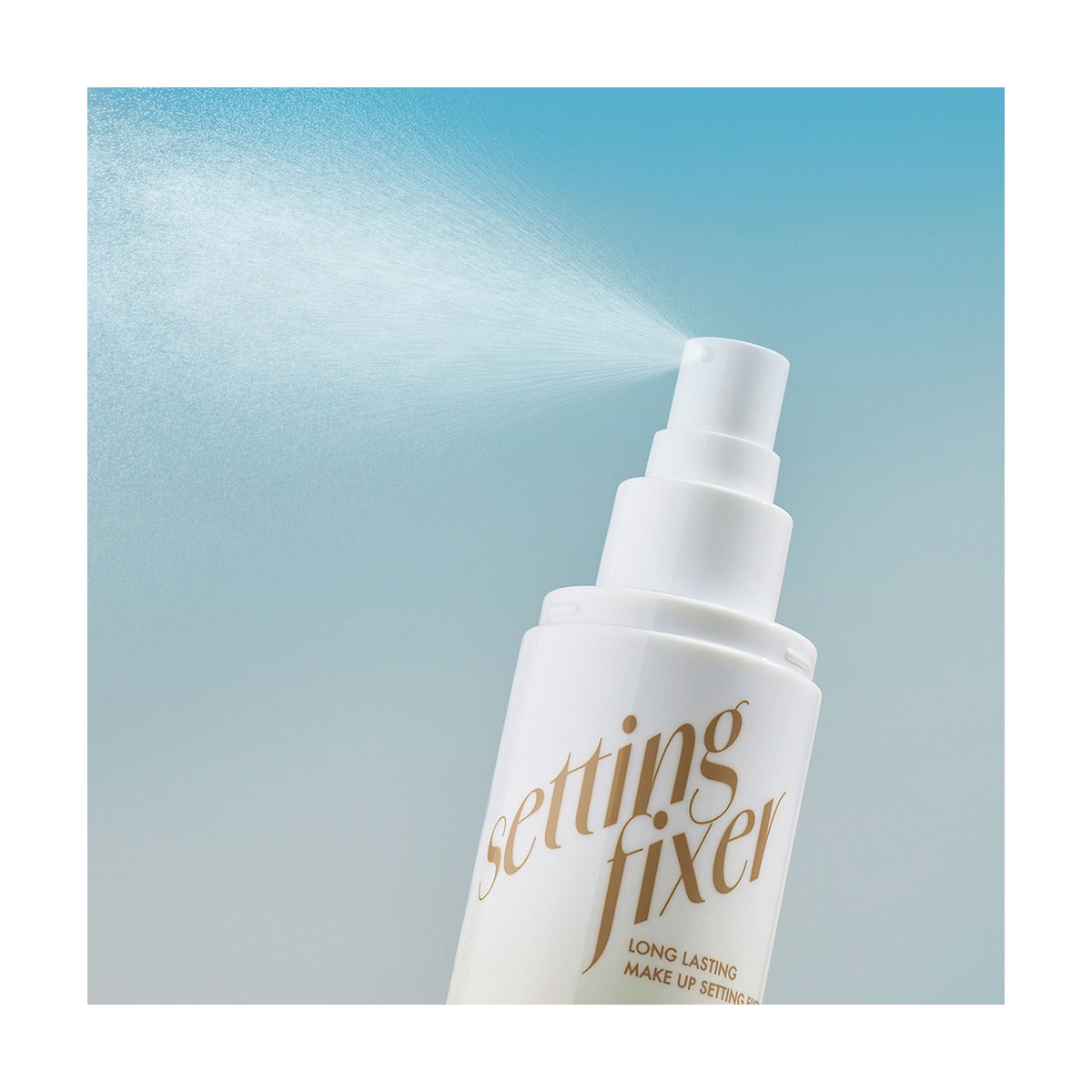 LUNA Long Lasting Make Up Setting Fixer 100ml spray bottle